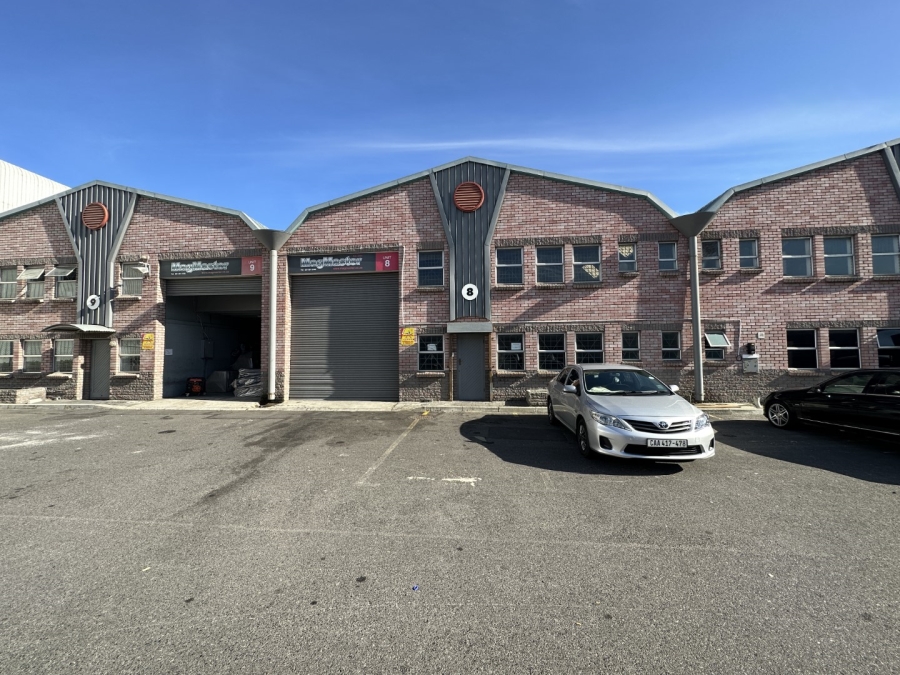 To Let commercial Property for Rent in Montague Gardens Western Cape
